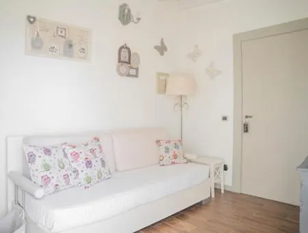 La Casa Di Menny Moneglia