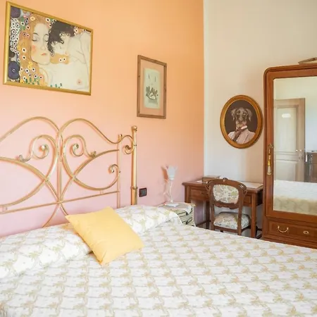 Pensjonat La Casa Di Menny Moneglia