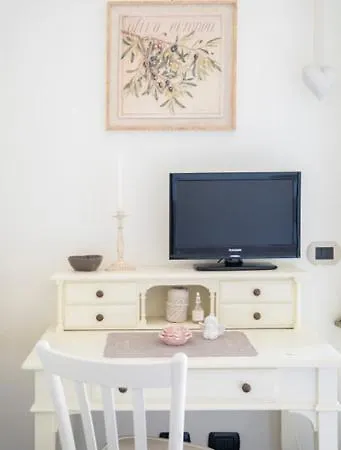 게스트하우스 La Casa Di Menny 4*