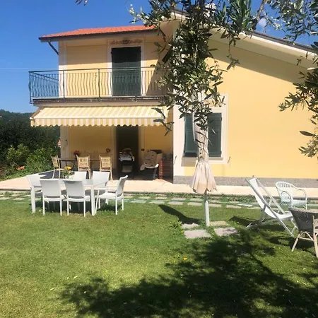 La Casa Di Menny 3*